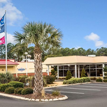 Rodeway Inn & Suites Wilmington North Exterior foto