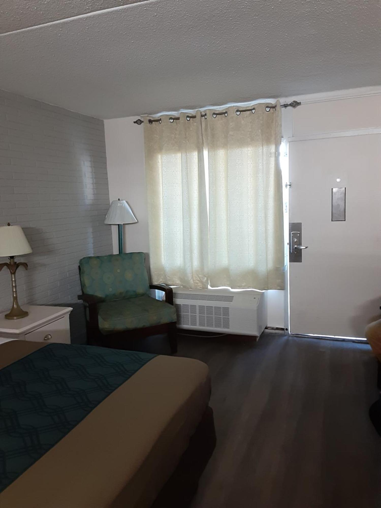 Rodeway Inn & Suites Wilmington North Quarto foto